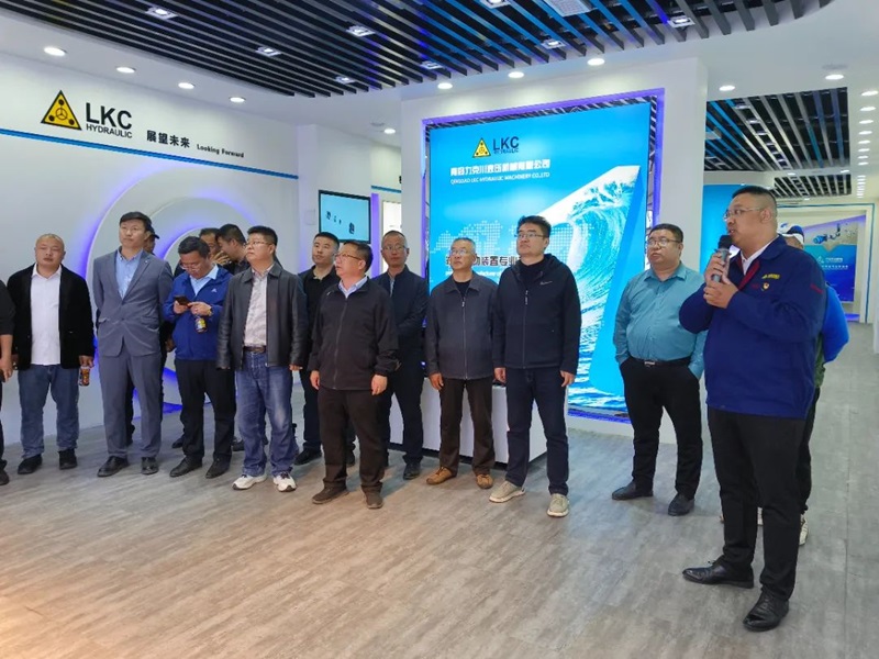 青島禹城商會成立一周年工作總結會議2.jpg 青島禹城商會成立一周年工作總結會議2.jpg